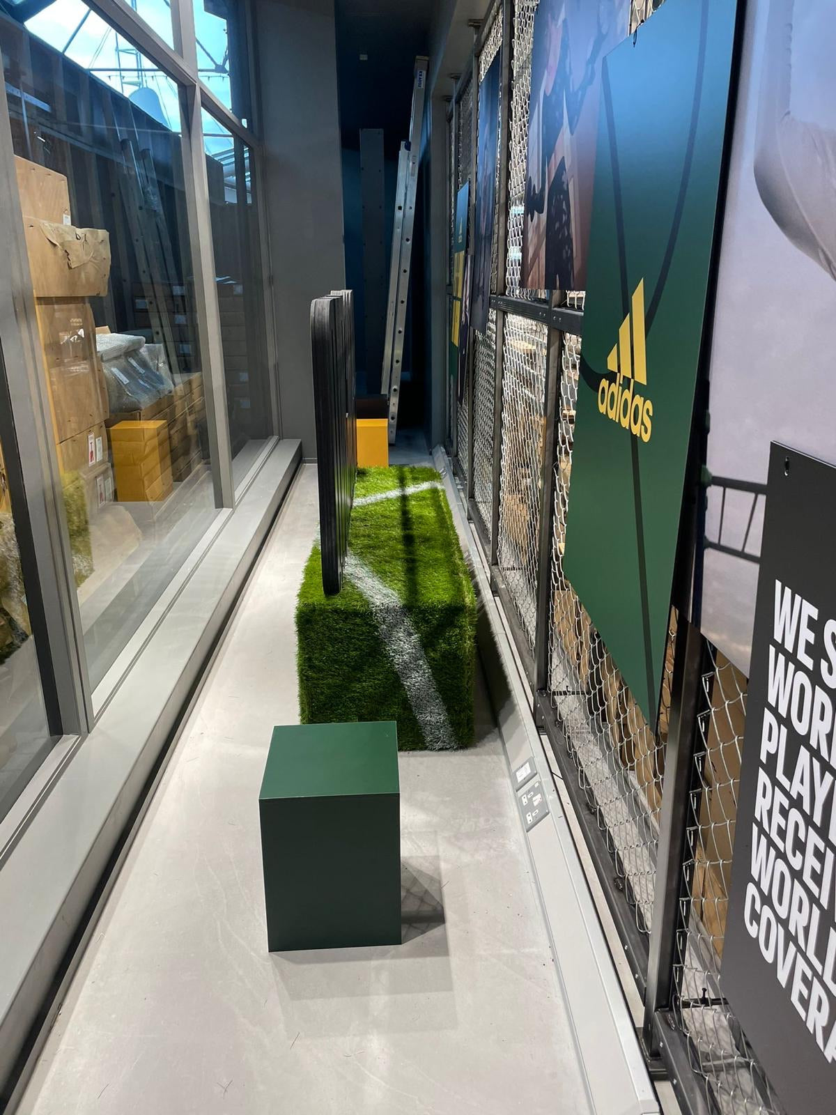 Adidas Store